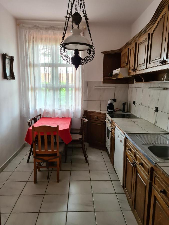 Hotel Agas Vendeghaz à Csopak Extérieur photo