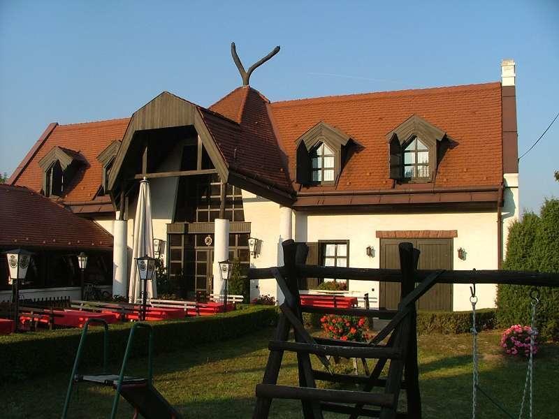 Hotel Agas Vendeghaz à Csopak Extérieur photo